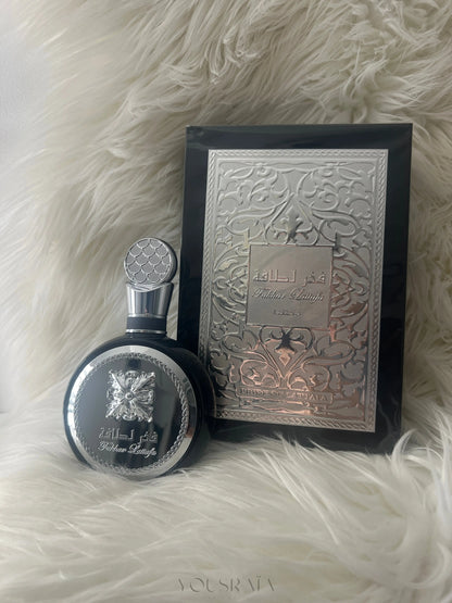 Flacon du parfum 100ml Fakhar de Lattafa, un parfum oriental pour homme à longue tenue.